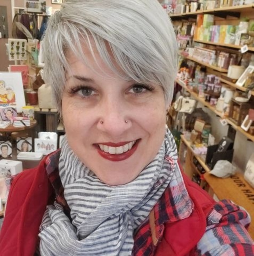 Meet your Posher, Karen